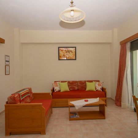 Xenios Zeus Apartments Kíssamos Exterior foto